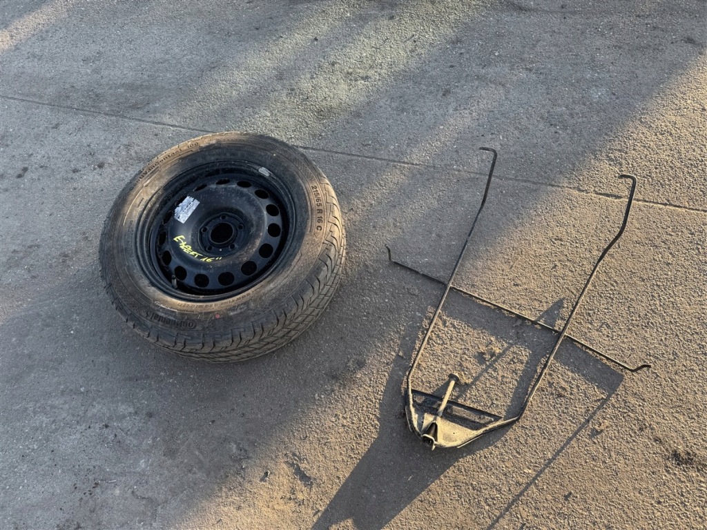 Купити Корзина кронштейн колеса + колесо запасне 16" expert 3 iii proace 16-26 rok