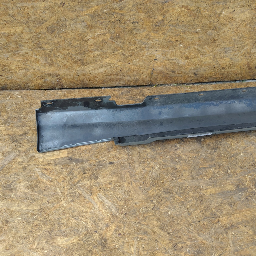 фото №7, Bmw e87 накладка молдинг поріг поріг ліва 7184353