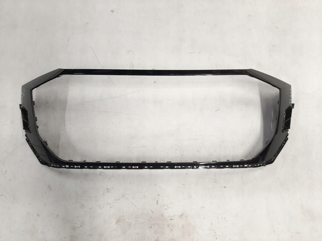 фото №1, Audi q8 4m8 рамка молдинг решітка решітка 4m8807725