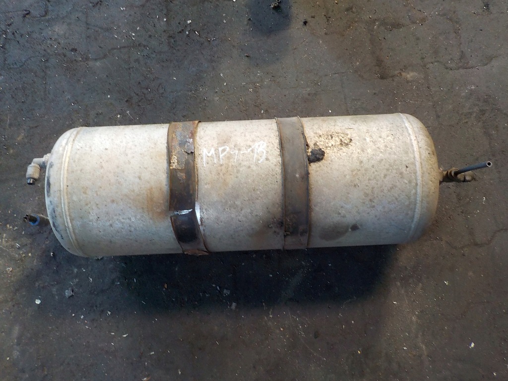 фото №1, Mercedes actros mp4 бак воздуха