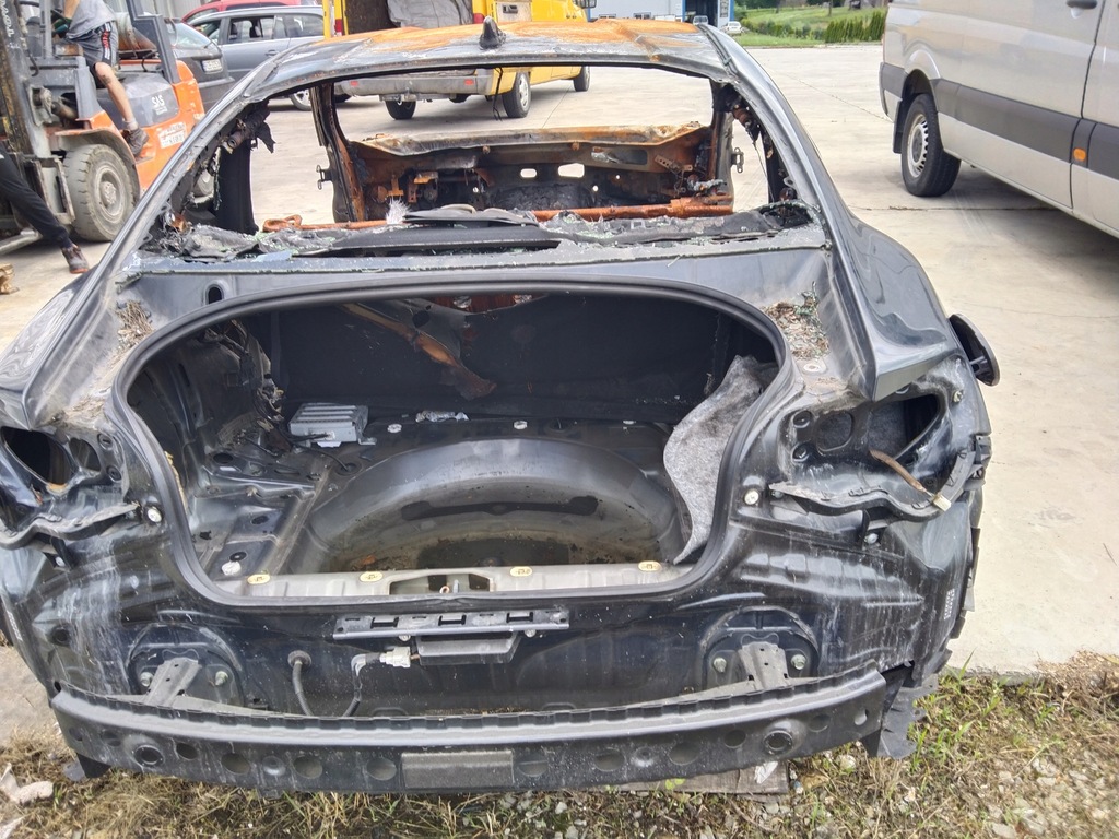 фото №1, Subaru brz четверть задняя крыло