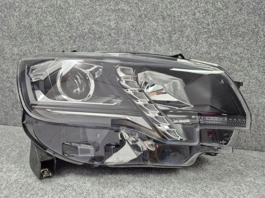 Купить Фара фара передняя правый  - peugeot rifter 18-24 линза led