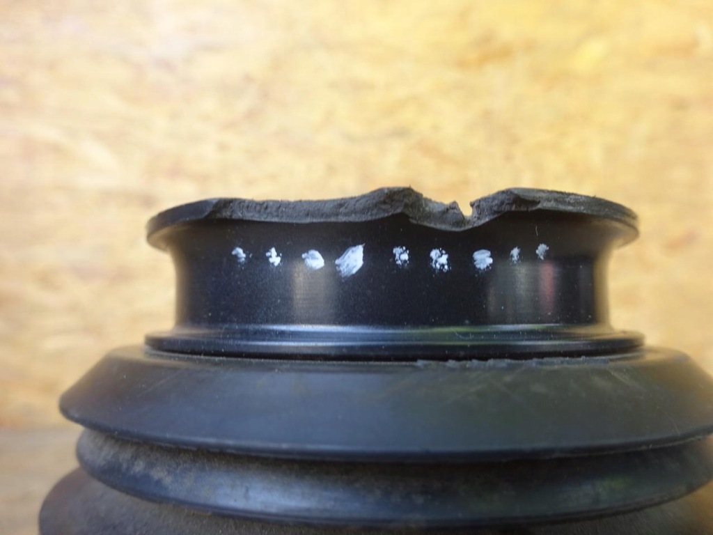 Mazda 323f 323 f витратомір 197400-0031 Зі Шроту