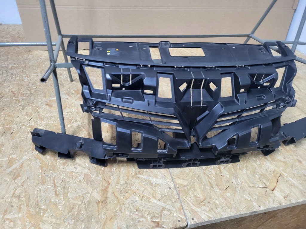 фото №6, Renault scenic iii 3 lift 13-15r усилитель кронштейн бампера передний