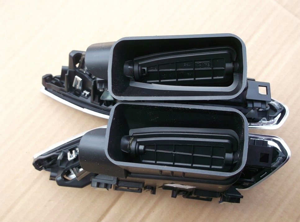 фото №5, Peugeot 2008 решётка обдув левая