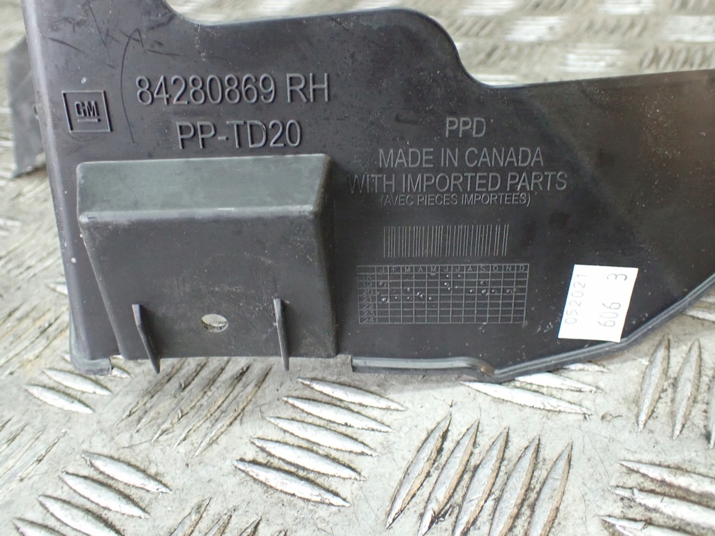 фото №6, Воздуховод воздуха задний радиатора левая chevrolet corvette c8 20-