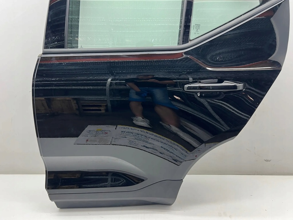 фото №5, Volvo xc40 019-15 дверь левая задняя задние полный