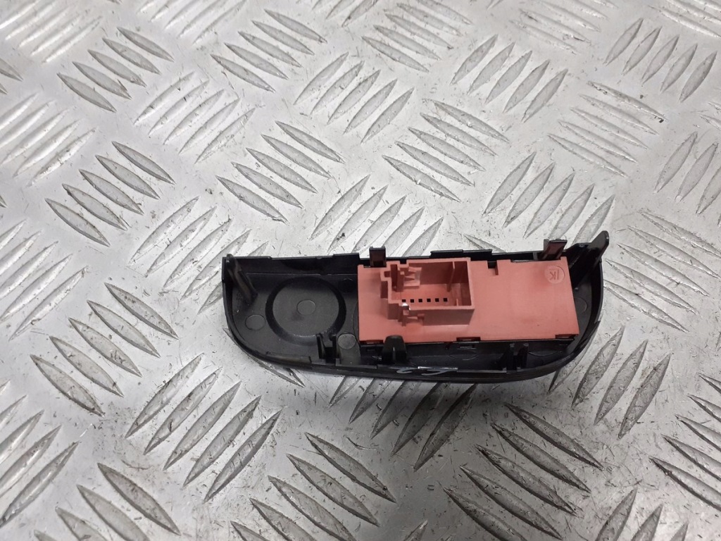 фото №3, Панель переключателей citroen c2