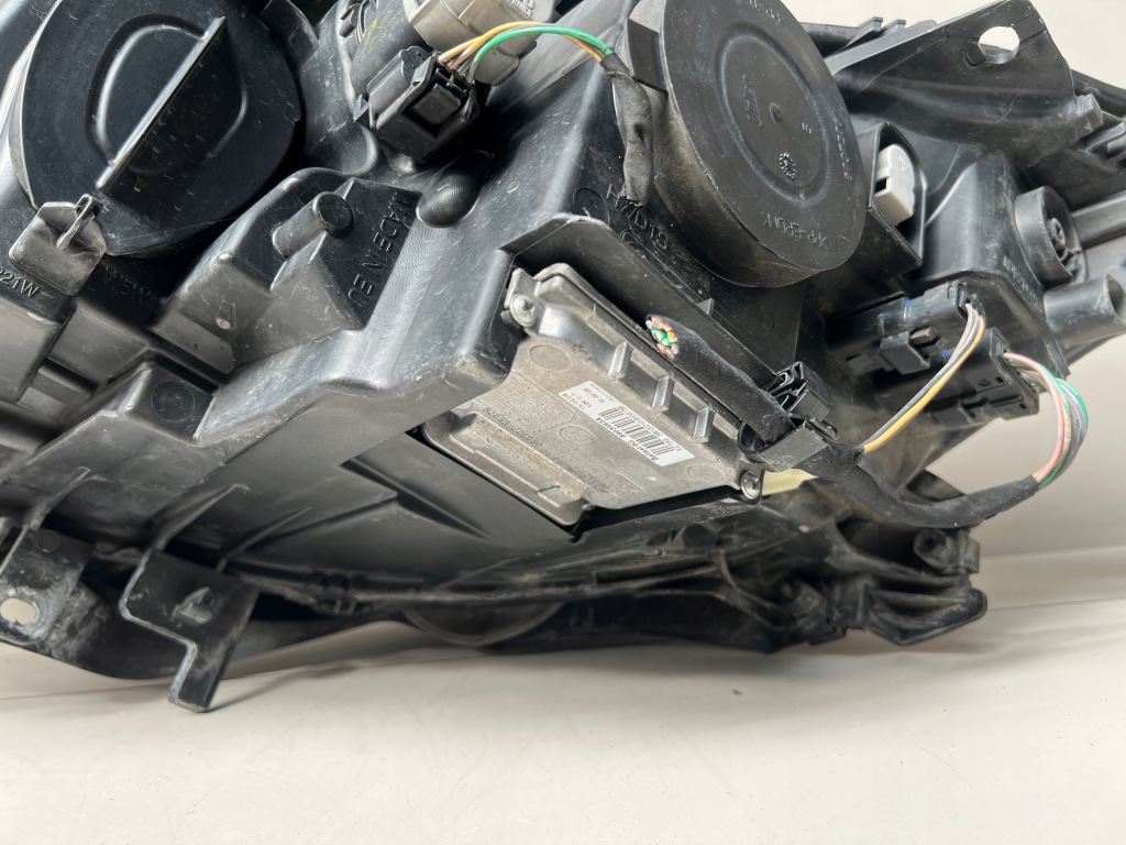 фото №14, Лампа передня права renault laguna iii ксенон 260100035r / 89901837