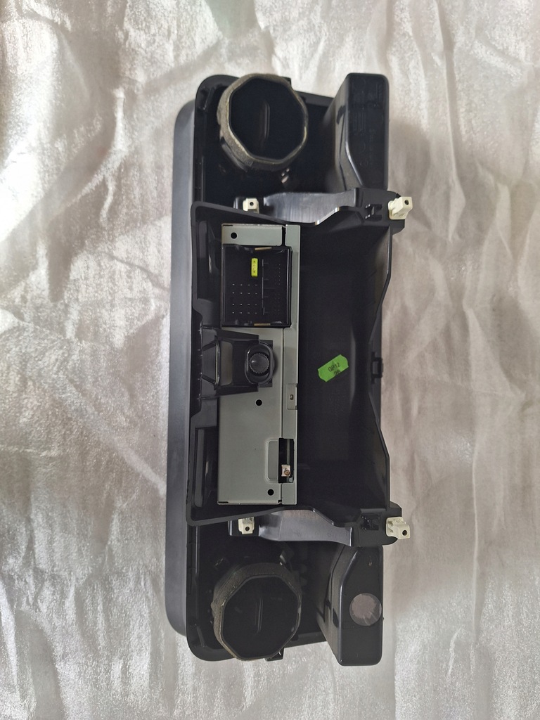 фото №8, Sprinter 910 907 радіо решітка обдув рамка панелі