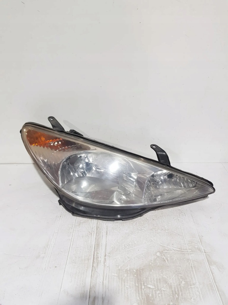 фото №1, Фара правый лампа перед eu toyota previa 2 ii lift 05r