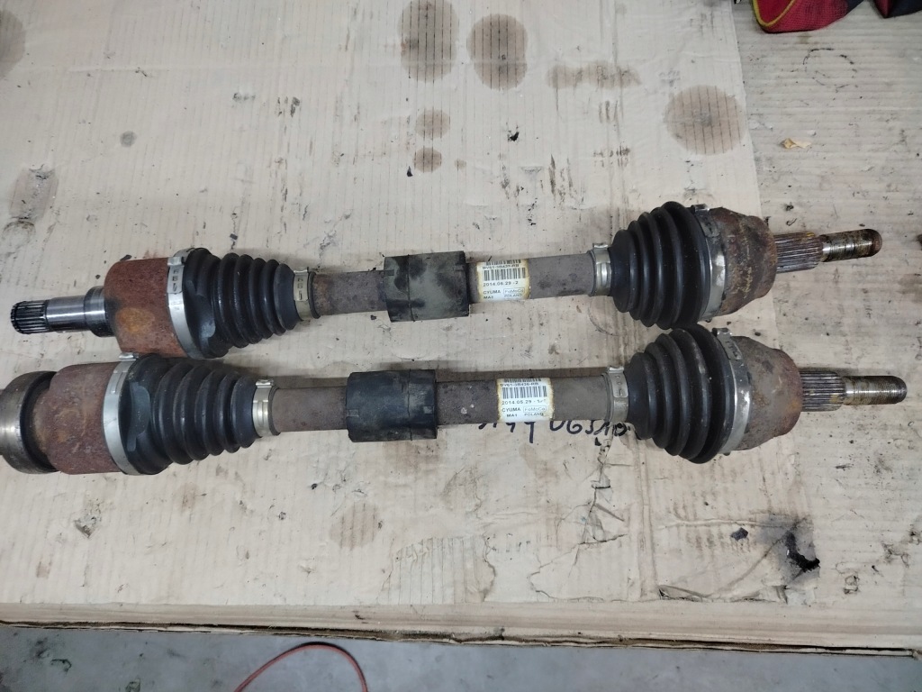 Купить Приводной вал левая ford focus mk3 1.0 ecobost bv61-3b437-rb