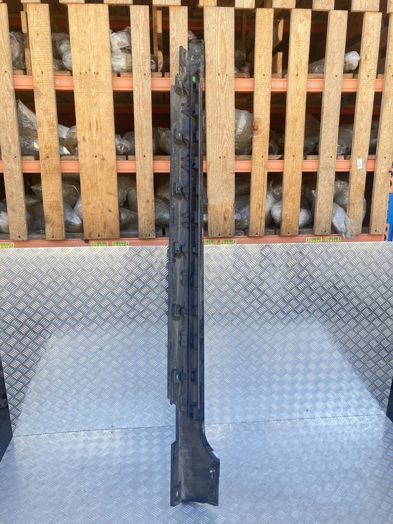 фото №2, Молдинг поріг права vw arteon r line