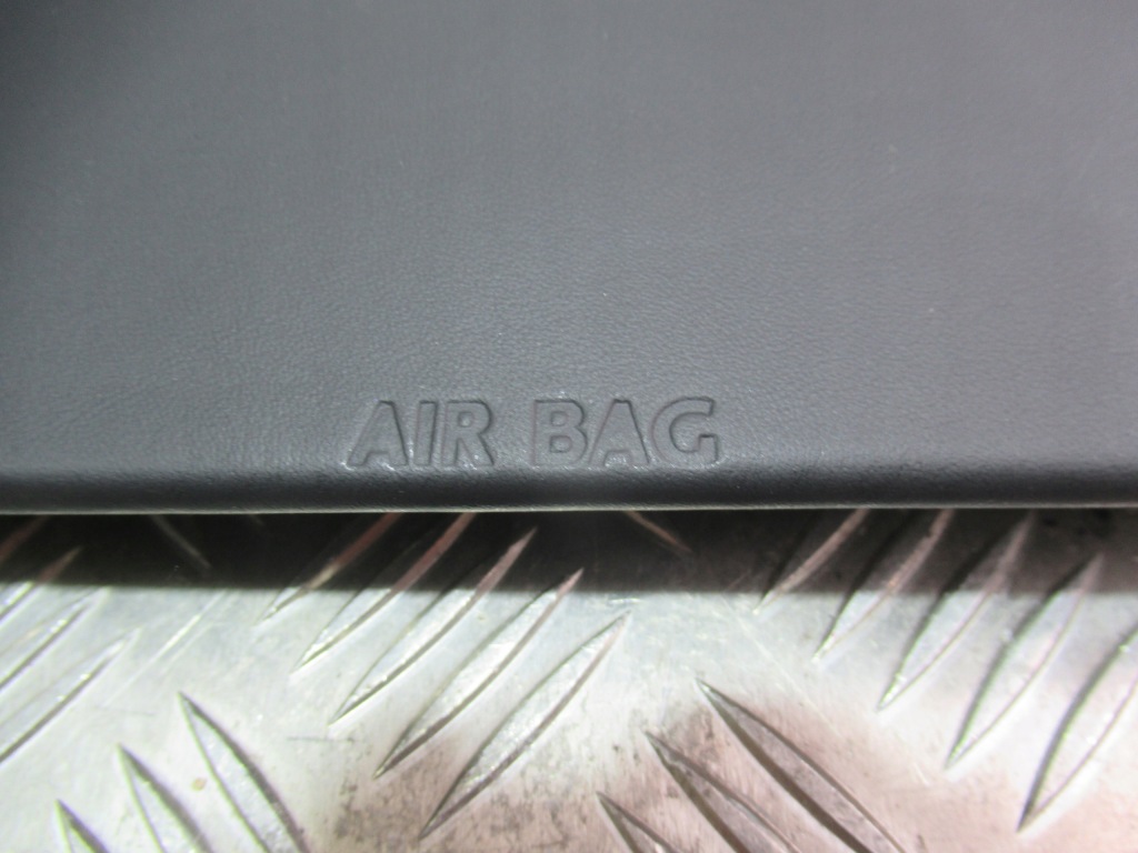 фото №4, Защита заглушка консоли czarna кожа bentley gtc