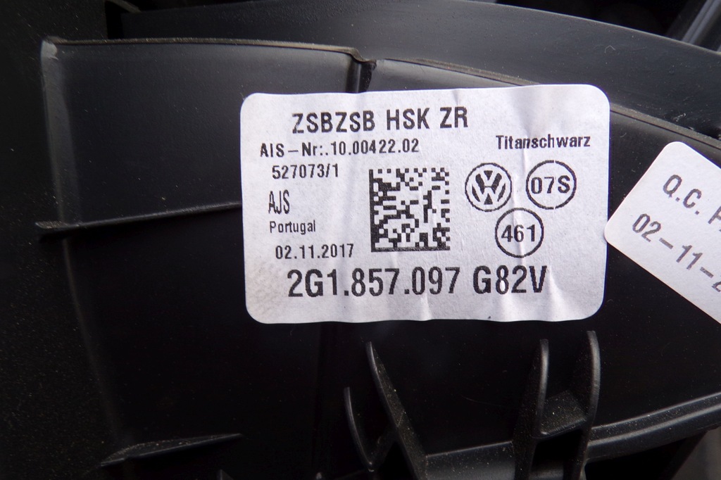 фото №8, Бардачок пасажира 2g1857097 vw polo 2g vi europa