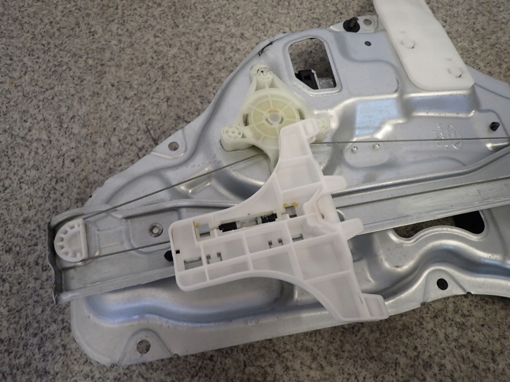 фото №4, Hyundai ix35 10-15 подъемник стекло задний правый