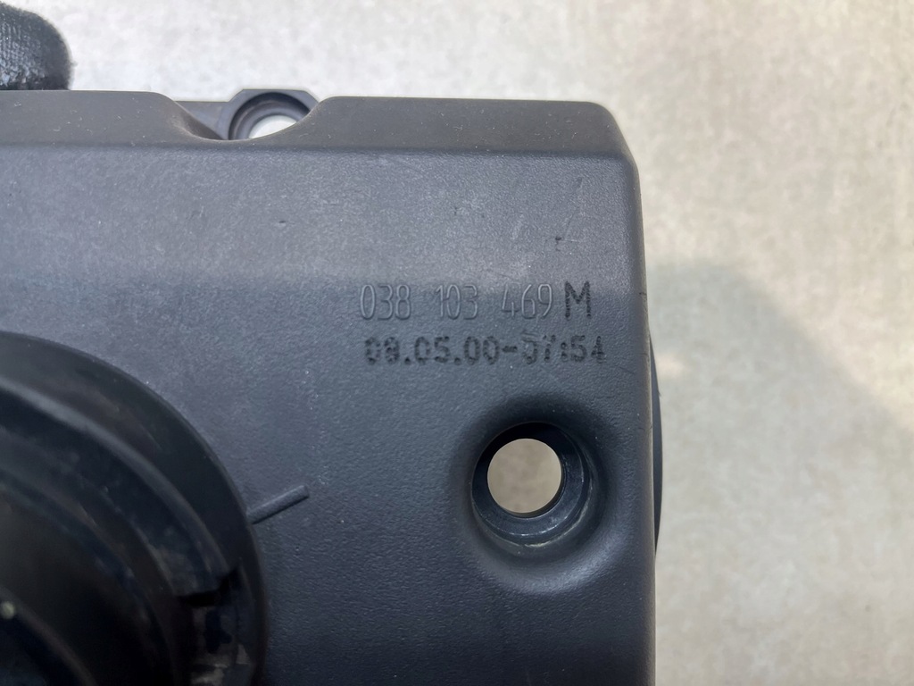 фото №10, Крышка клапанов ford galaxy mk1 1.9 tdi fl 038103469m