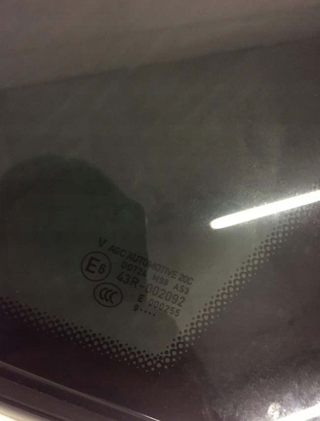 фото №5, Porsche macan lift стекло кузовная правая nowa 19