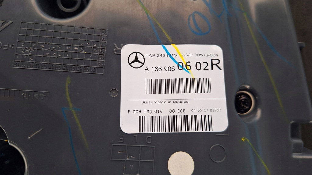 фото №10, Mercedes gls x166 лампа правая задняя w крышка 2015-2019