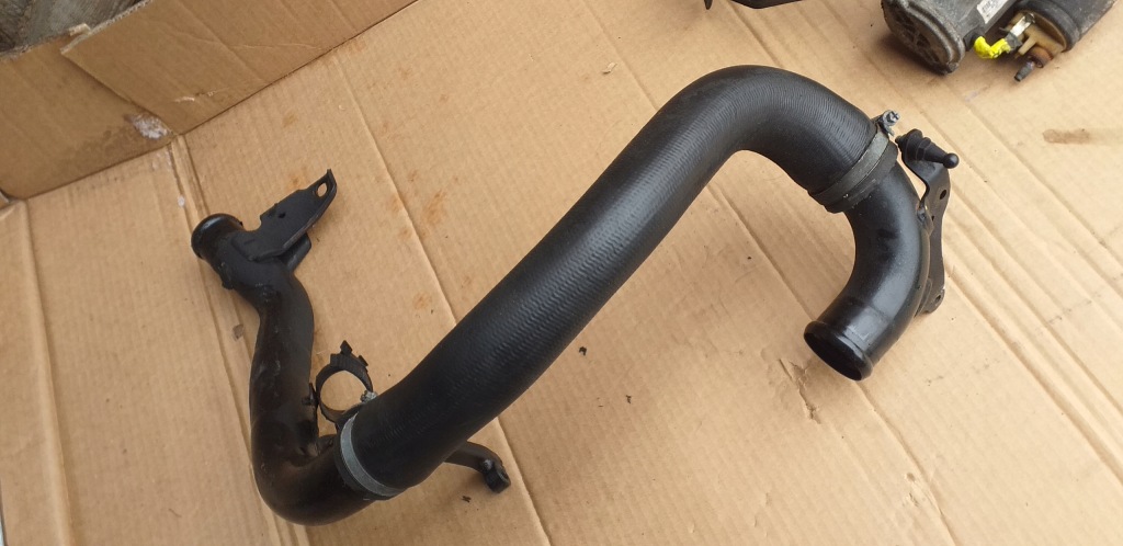 фото №1, Volvo v60 s60 1.6 d2 труба воздуха интеркулер 31274551