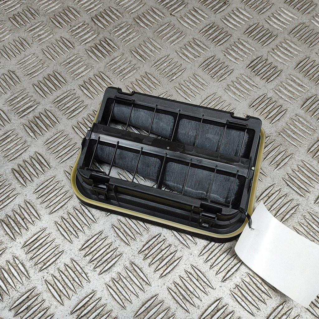 фото №5, Honda civic x 2018 решётка вентиляционная pod бампером задним