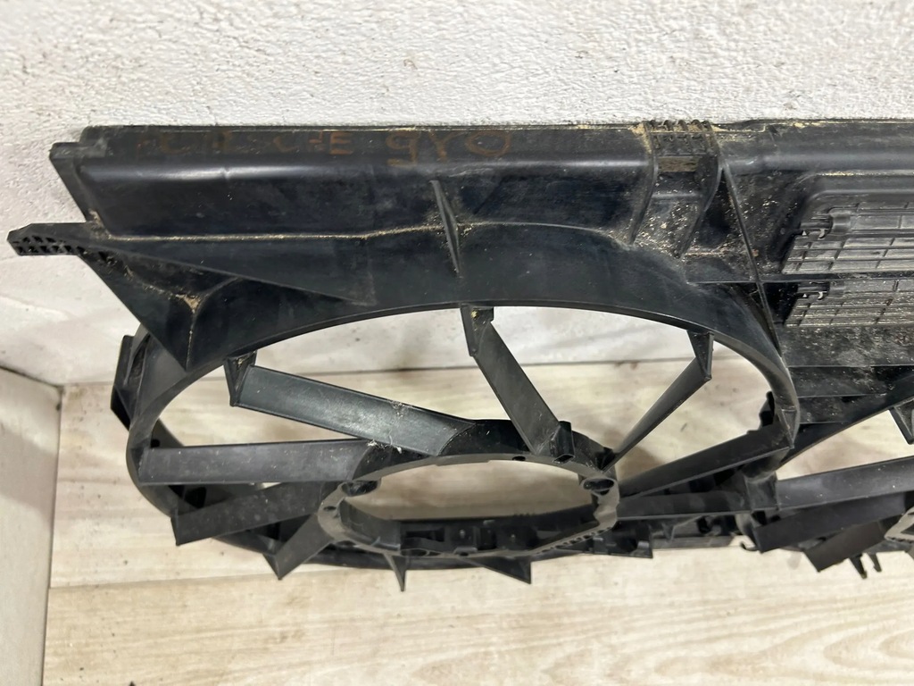 фото №6, Porsche cayenne 9y0 8w0 корпус вентилятора