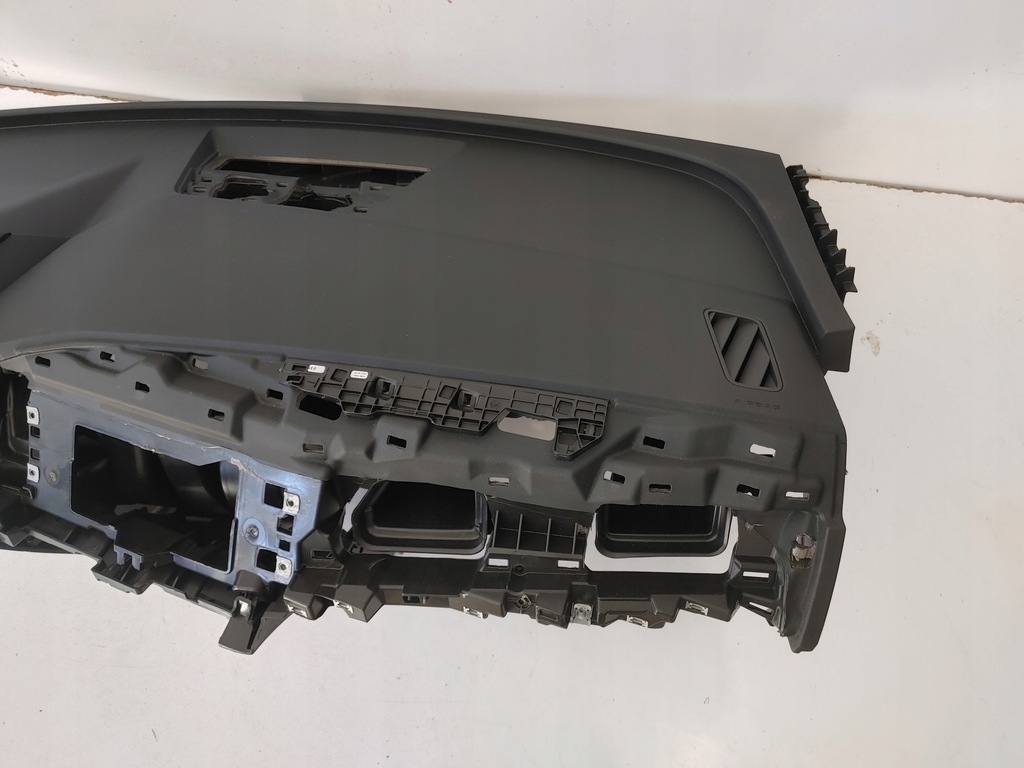 фото №6, Приборная панель приборная панель консоль audi q4 e-tron 89b857033