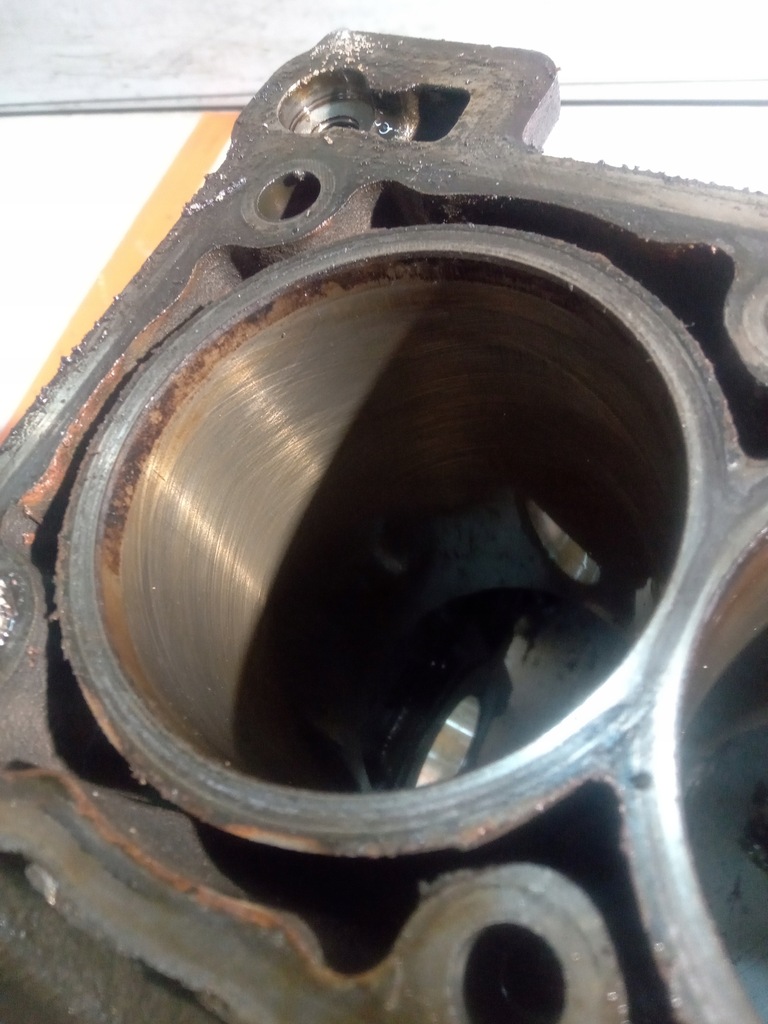 фото №8, Ford fiesta mk8 блок двигуна 1.1 бензин xyjb