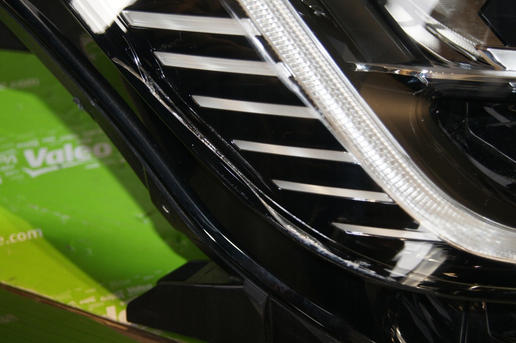 фото №12, Full led renault captur ii правая europa 260104525r