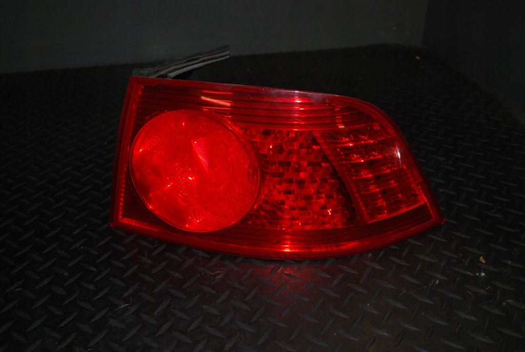 фото №1, Лампа правий задня vw phaeton 3d0945096b