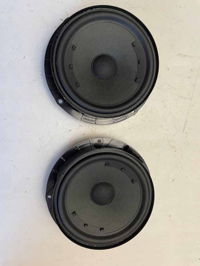 фото №1, Vw jetta 5c6 динамик дверь 5c6035454a