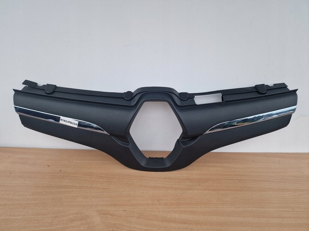 фото №1, Renault kangoo электрический zt решётка радиатора решётка радиатора новый