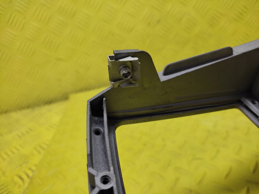 фото №12, Audi a6 c6 консоль туннель средний 4f1864261