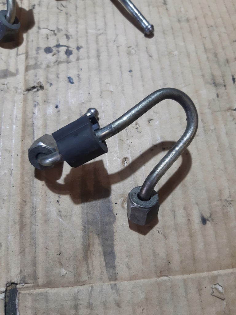 фото №8, Audi a1 8x 1.6 tdi cay провода топливные трубки питающие форсунки