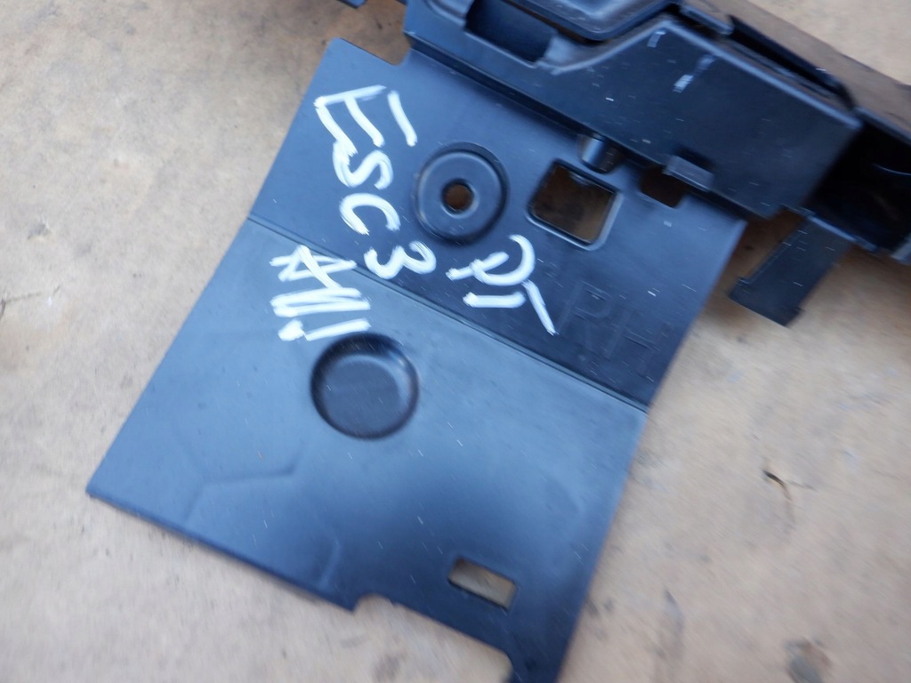 фото №10, Кронштейн накладки порога ford escape mk4 usa