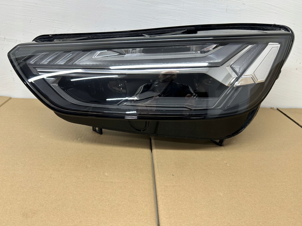 Купити Фара ліва audi q5 80a рестайлінг  full led matrix