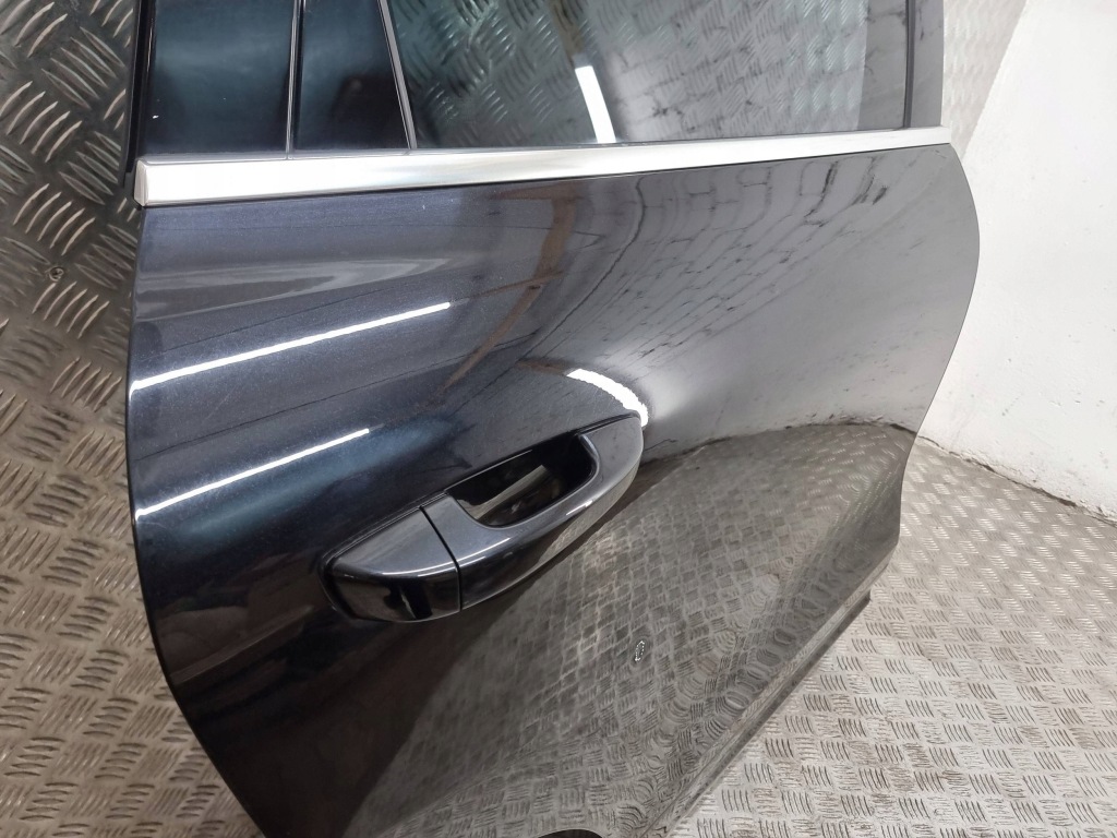 Porsche cayenne 92a 2017 задний сторона правая дверь задняя Недорого