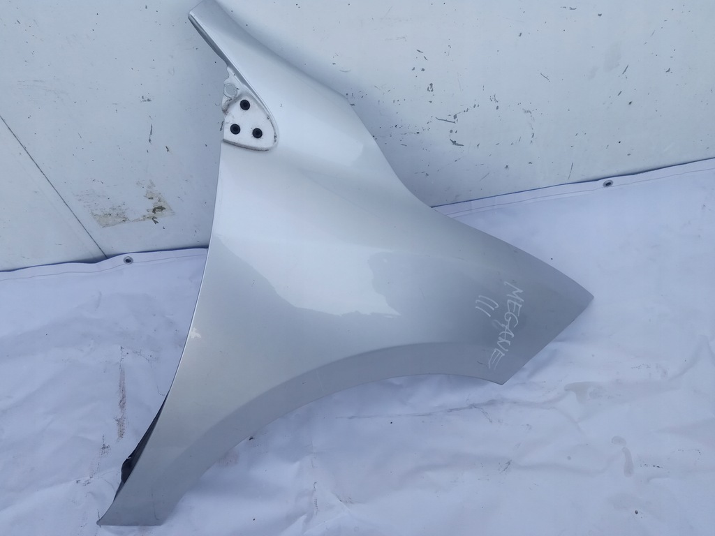 фото №1, Renault оригинальный номер 8200993339 крыло