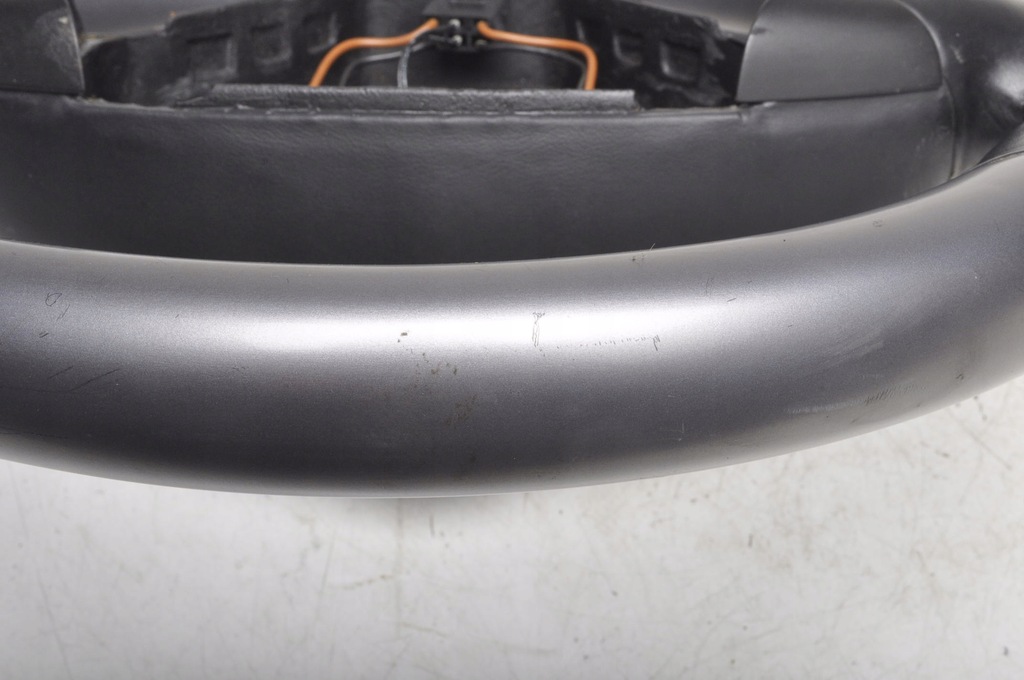 фото №12, Aston martin vanquish i vantage воздуховод кожаный