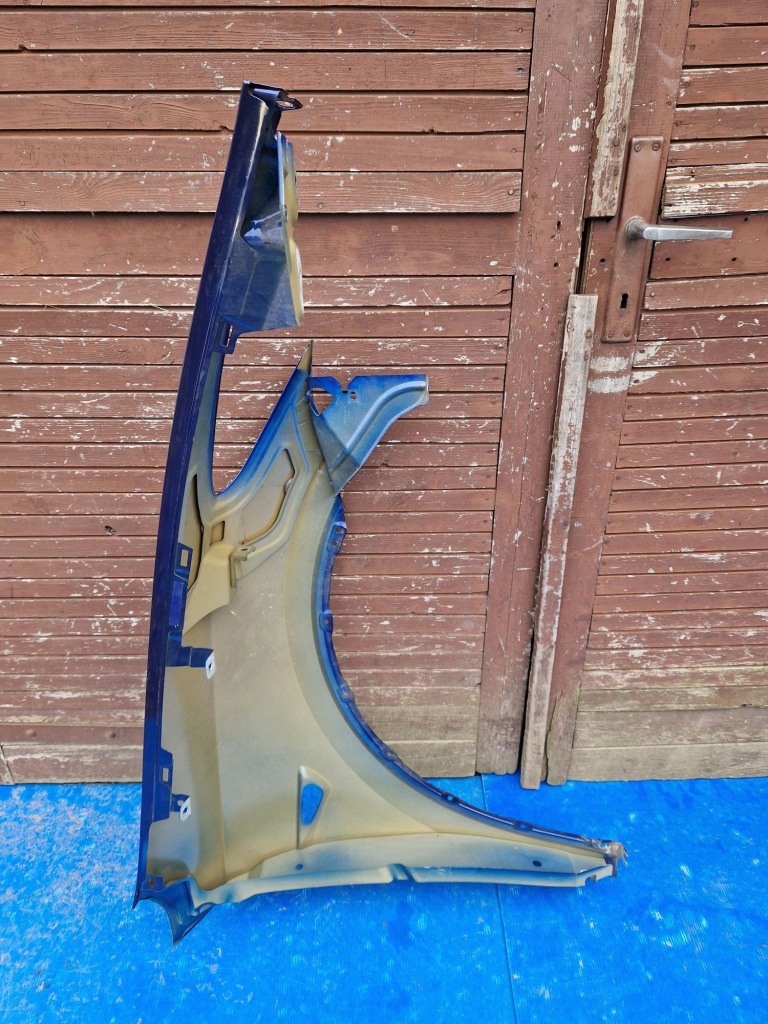 Крыло  левое  передний tesla model y 2020r- Киев
