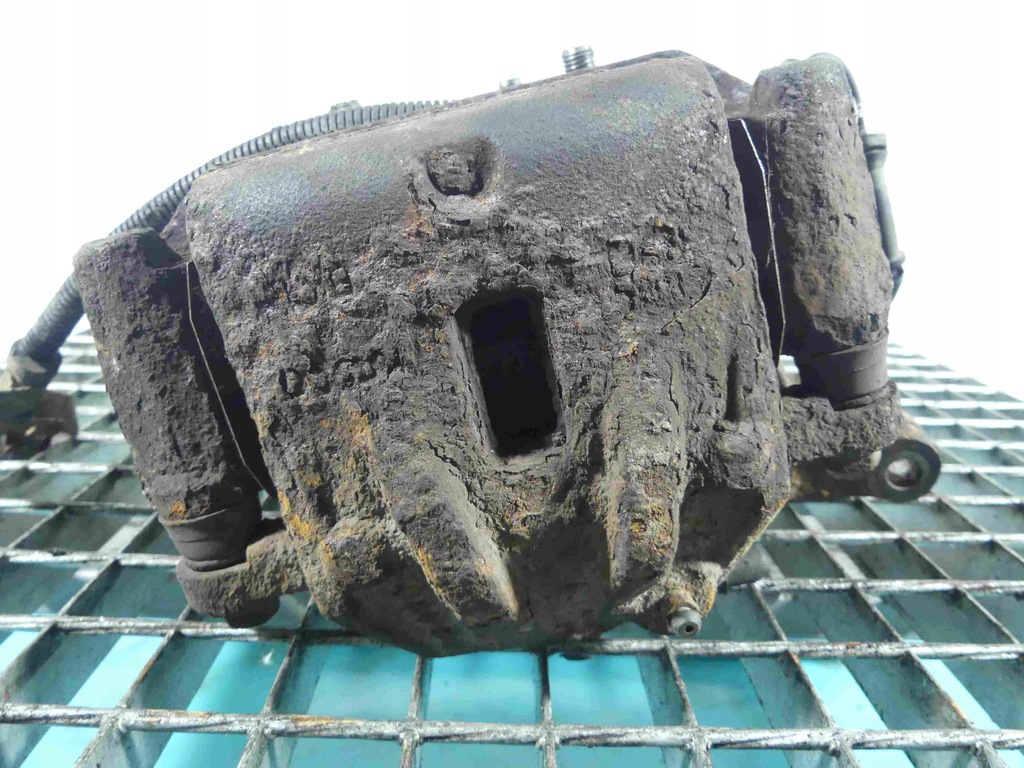 фото №1, Суппорт перед правый kia carens ii 2.0 crdi