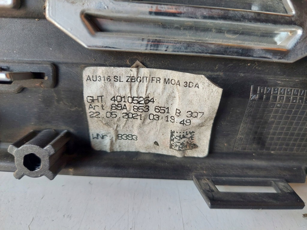 фото №10, Audi q4 e-tron решітка радіатора решітка радіатора перед значок хром