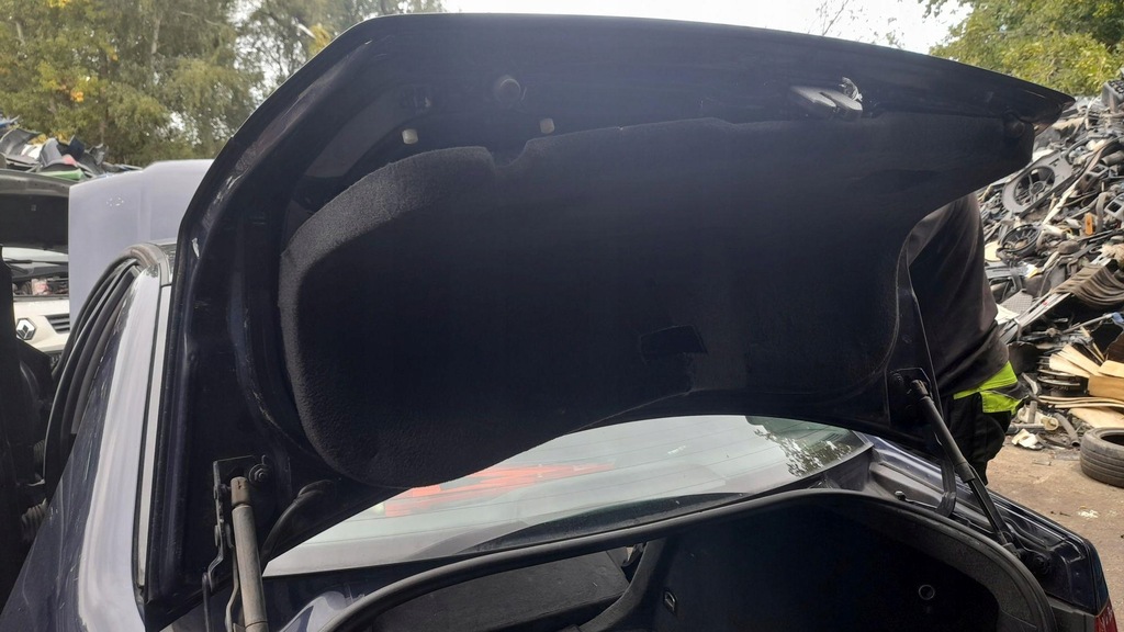 фото №5, Задня klapa^^ vw bora 1999 lb5n sedan