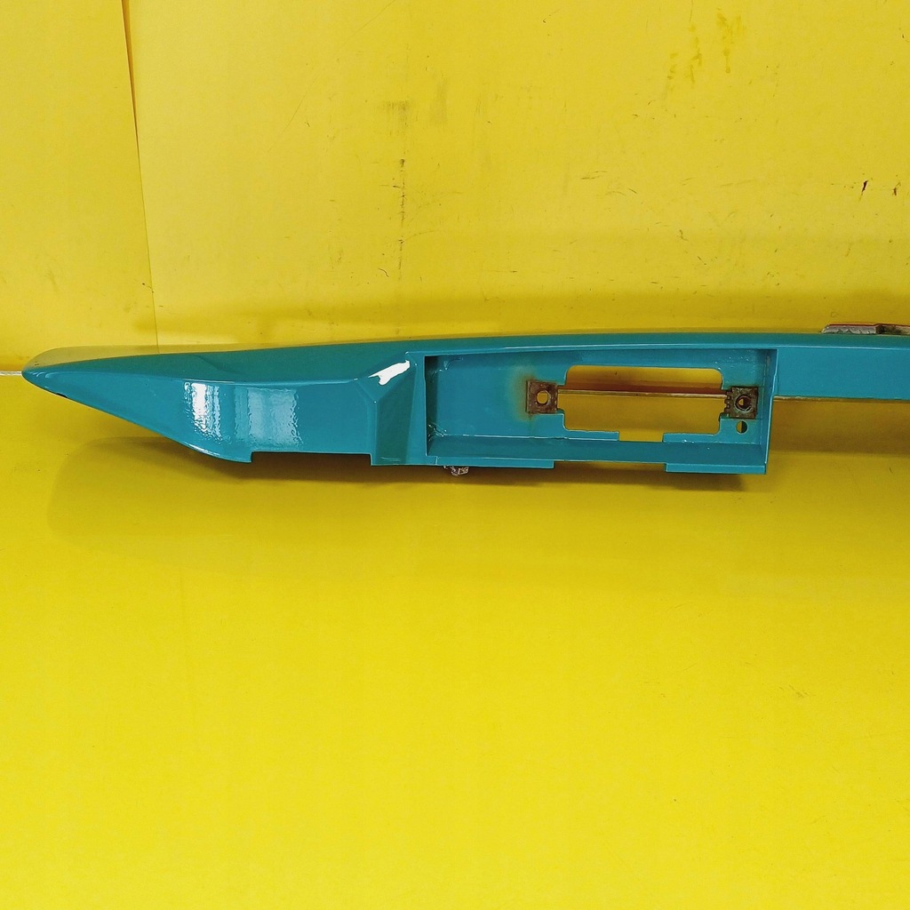 фото №8, Накладка кришки багажника mitsubishi space star mr245529 nr79