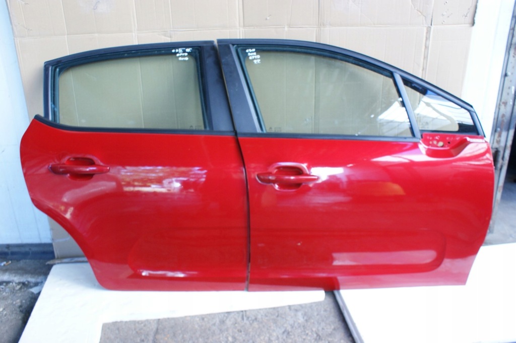 фото №1, Citroen c3 iii двері правий задня epyd 2018r