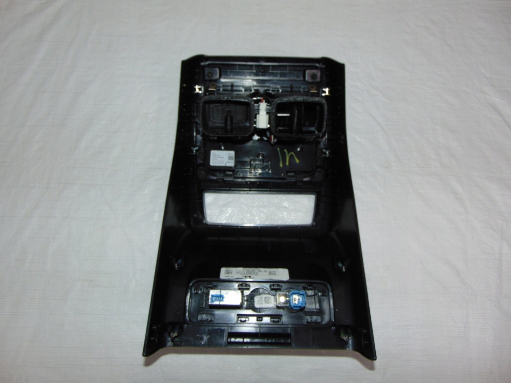 Bmw x5 g05 рестайлінг  50e решітка повітропровід задній now оригінал  939985 9462515 Недорого