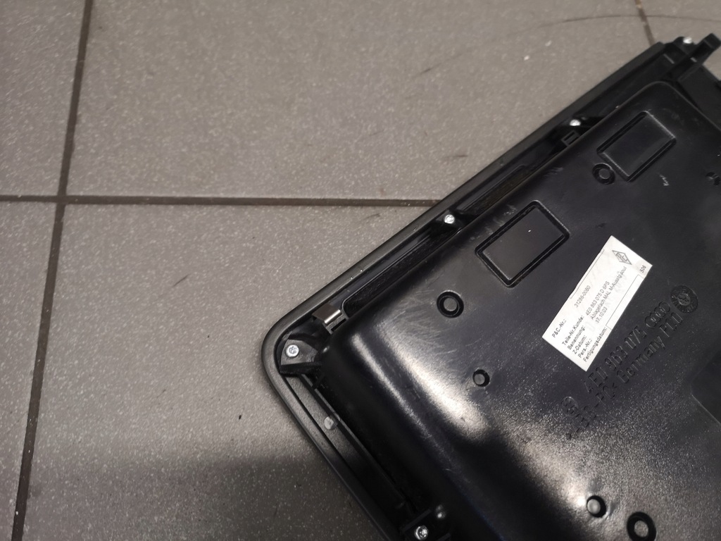 фото №12, Бардачок полка туннель audi a8 d3 4e0863075