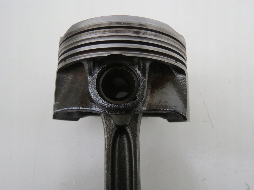 фото №10, Поршень + шатун volvo v60ii xc90 ii xc60 s90 v90 v40 ii s60 ii v60 s80 ii