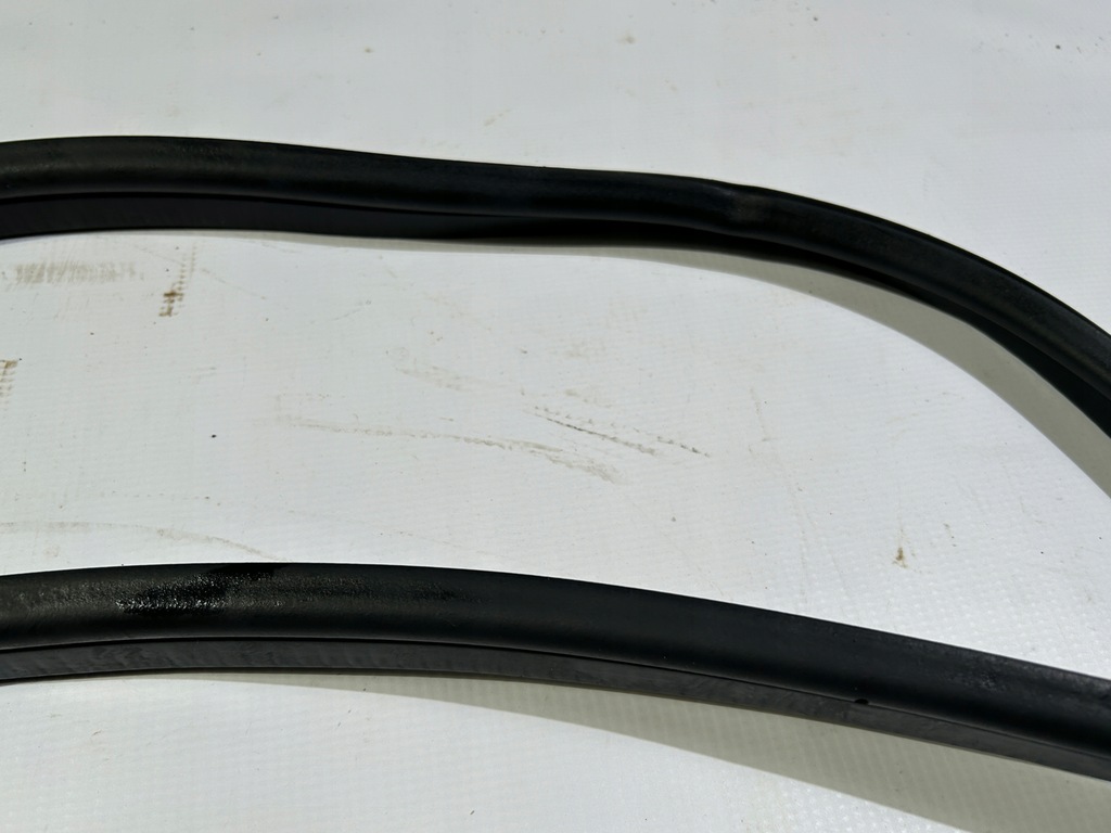 фото №10, Прокладка крышки багажника corvette c6 targa