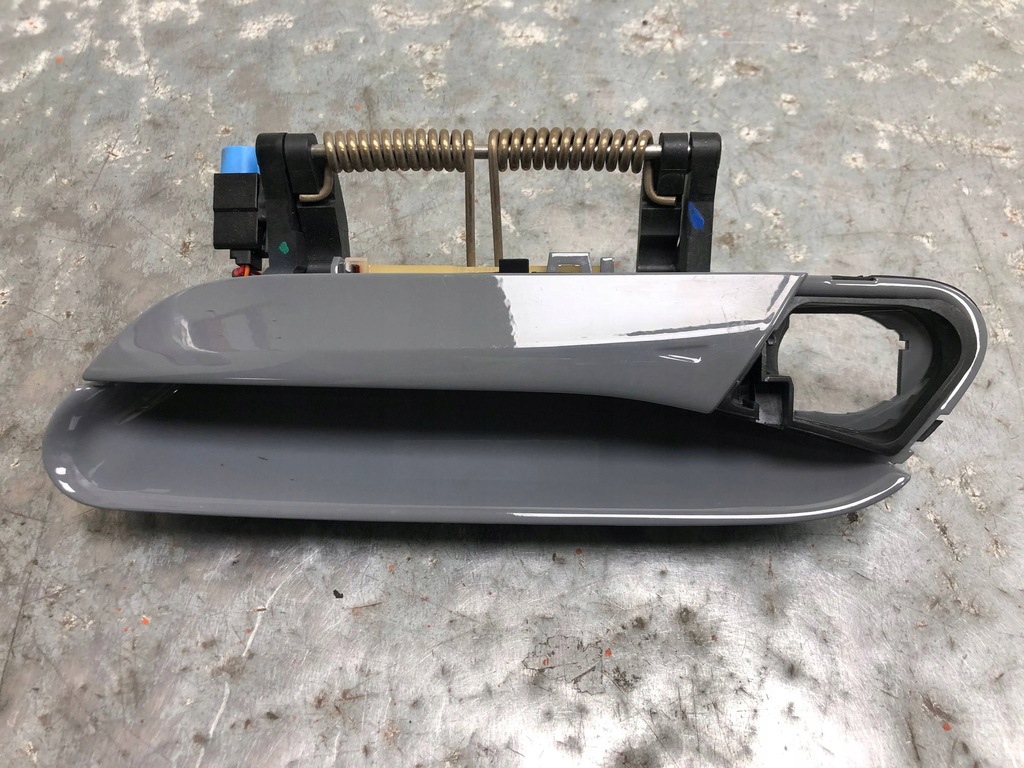 фото №1, Ручка зовнішня 5 pin лівий перед vw id4 id.4